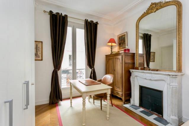 Charming Bedroom Paris Dış mekan fotoğraf